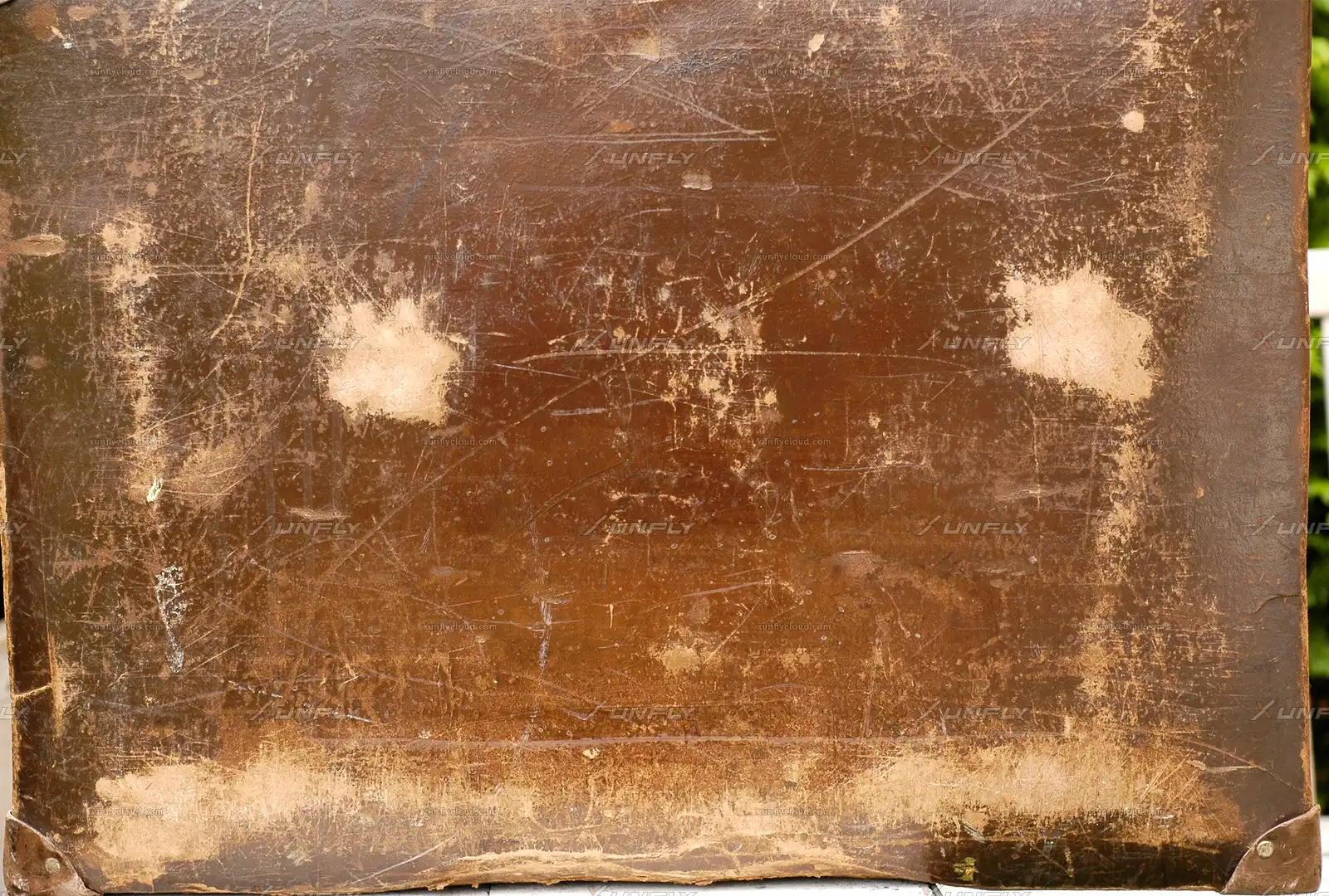 带划痕的破旧皮革