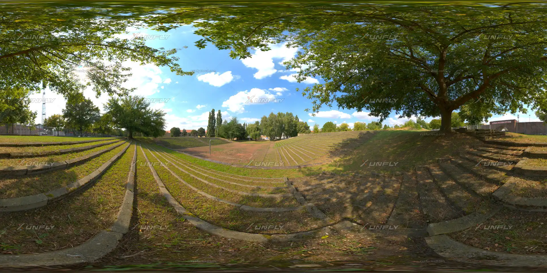 户外公园台阶晴天多云